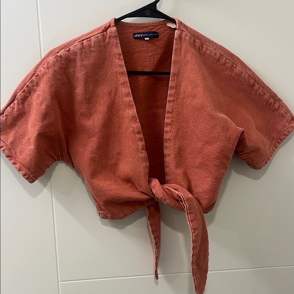 Levi's Women's Rust Tie-Front Top